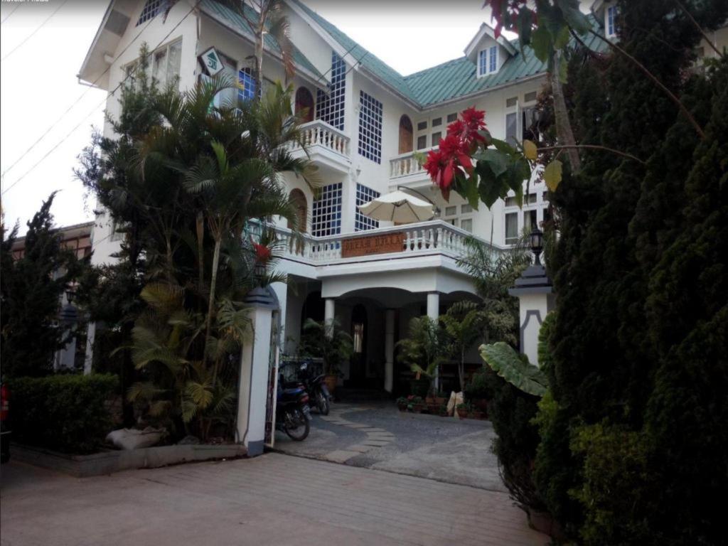 Dream Villa Hotel Kalaw Exterior photo